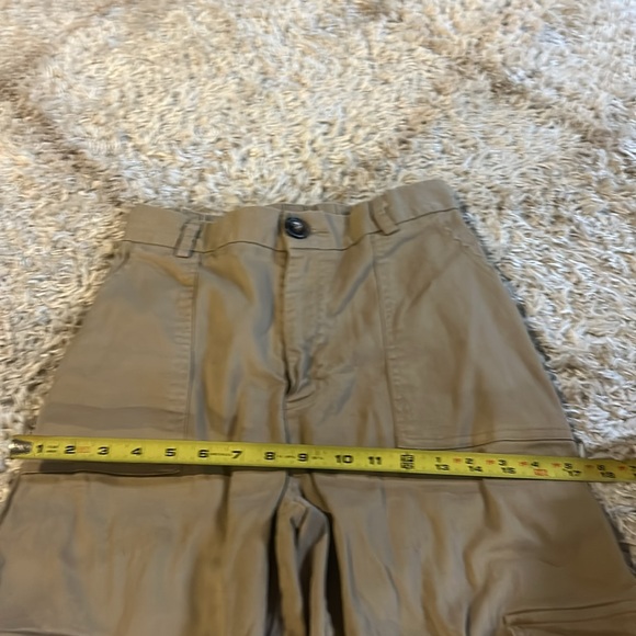 Khaki cargo style pants elastic ankles size medium EUC - Picture 14 of 16